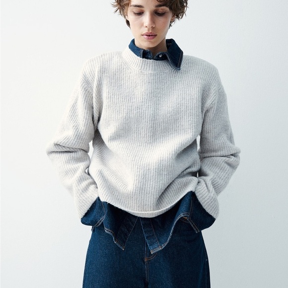 H&M Rib Knit Wool Sweater Size XXL Cream Beige - Picture 2 of 9